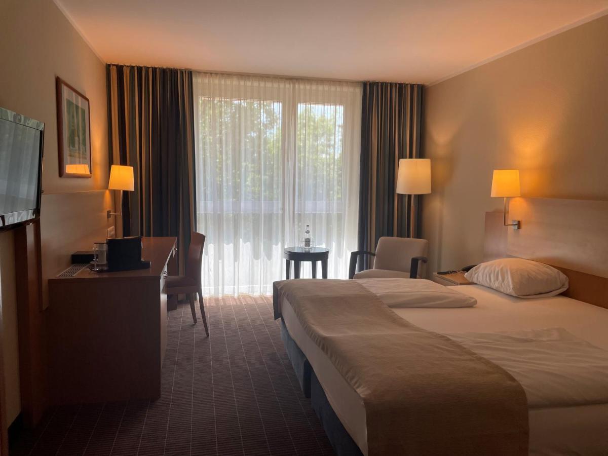 King Room with Garden View,1419597222:JPEG